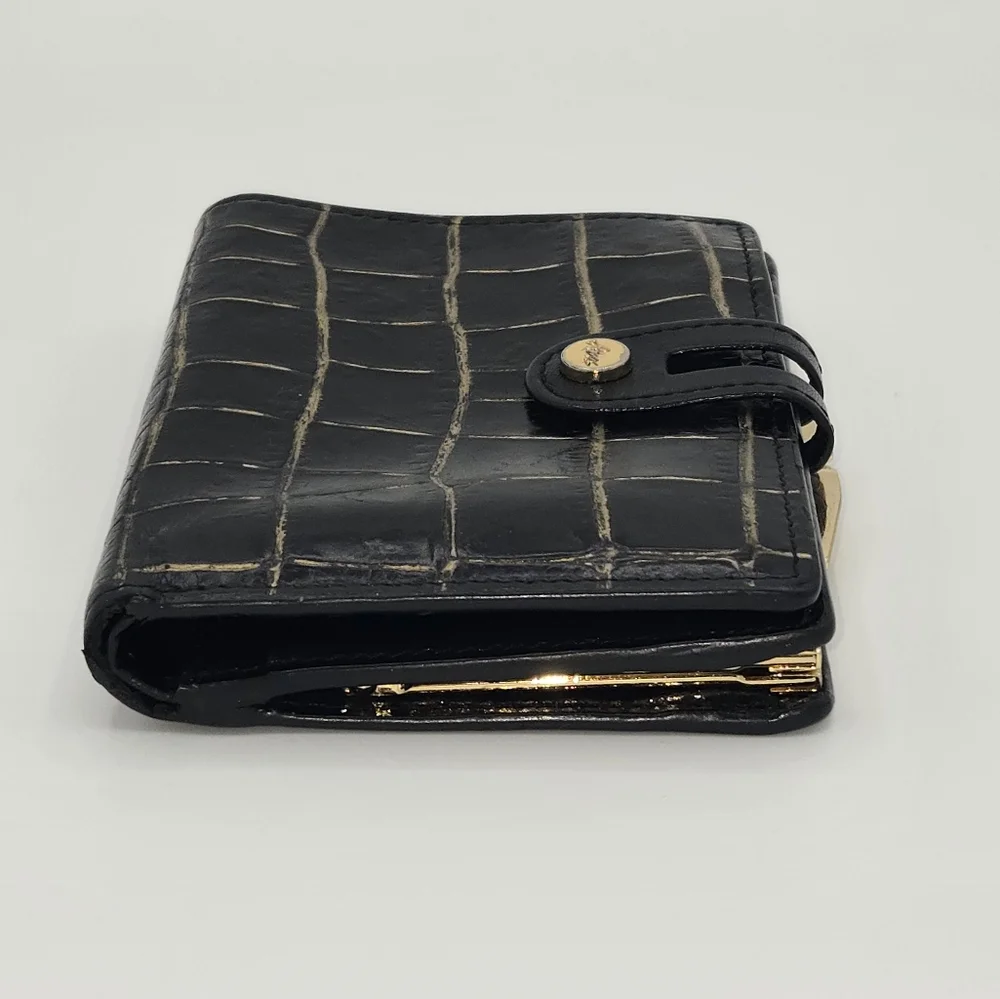 Alligator Leather Kisslock Wallet Abas Black Gold Tone Vintage Luxury
